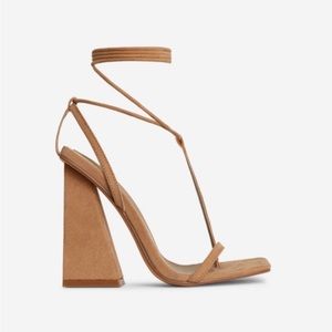 Lace up Strap Square Toe Heel